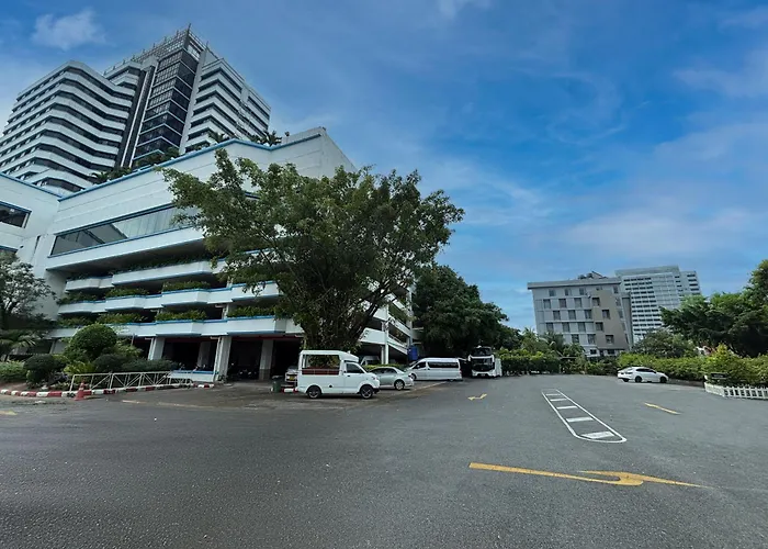 Royal Phuket City Hotel